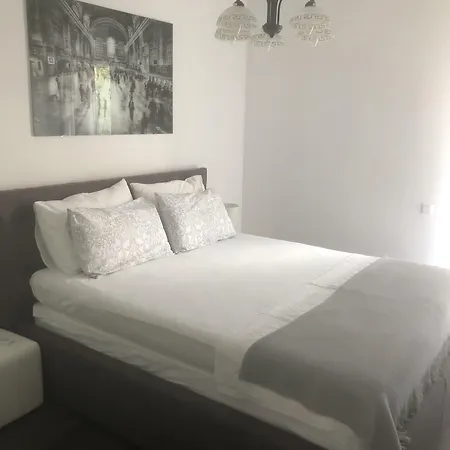 Апартаменти Casa Di Lavanda Хвар