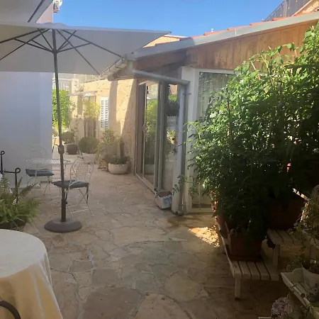 卡萨熏衣草公寓 *