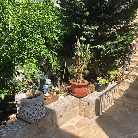 卡萨熏衣草公寓